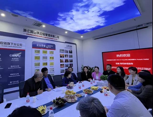 巴基斯坦駐北京大使和駐上?？傤I事與參與易巴通面對面座談會